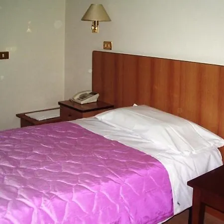 Hotel Astron 3*